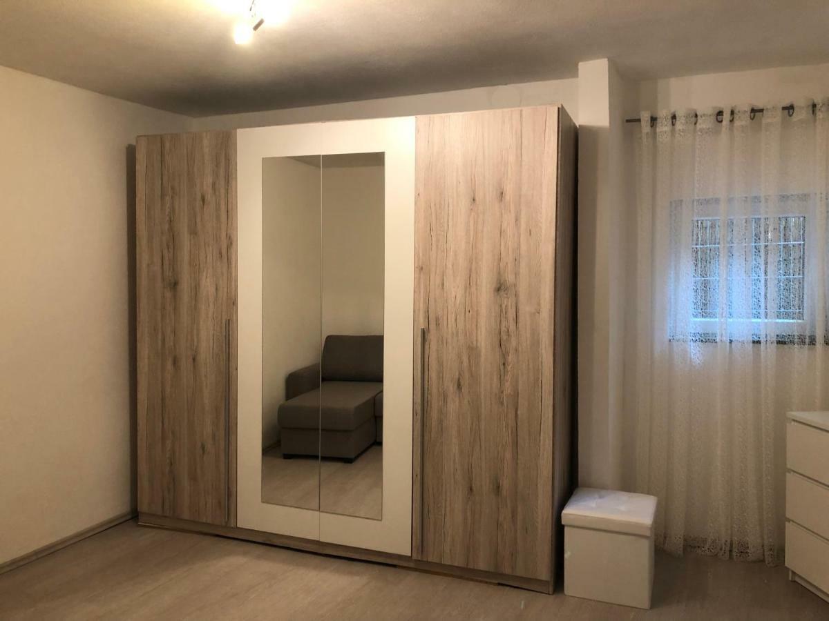 Ferienwohnung Beutelsbacherstrasse 12 Unterturkheim Stuttgart Zewnętrze zdjęcie